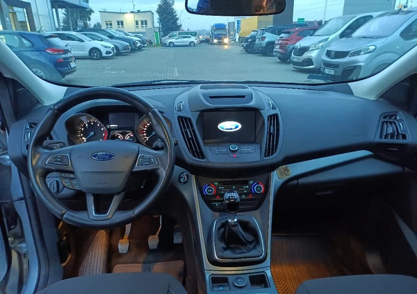 Ford Kuga cena 75900 przebieg: 81072, rok produkcji 2017 z Rzeszów małe 191